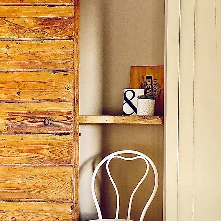 La Bouganville Bed & Breakfast